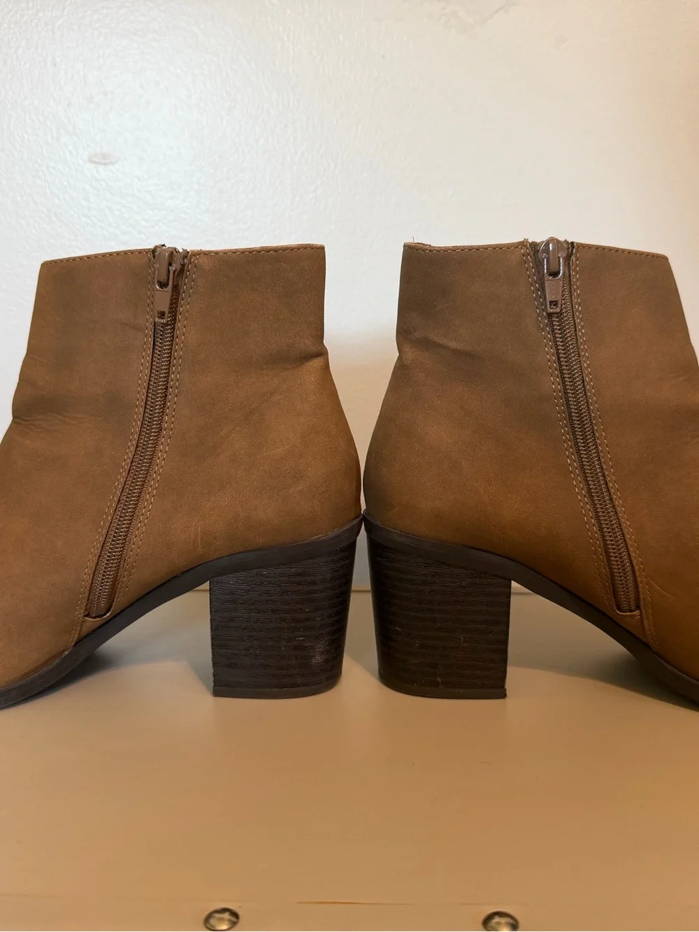 American Rag Ardiem Ankle Booties - Women’s Size 8 - Tan